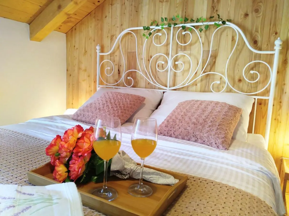 Apartment Cernesa Ražanac